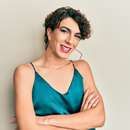 I LOVE DRESSING AS A SEXY WOMAN.. I want you to see me ( Hilo )